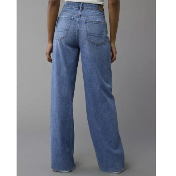 AE Dreamy Drape Stretch Super High-Waisted Baggy Wide-Leg Jean Med Wash Size 0 - Picture 3 of 14